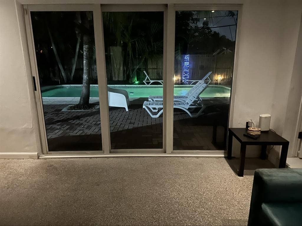 Private Room in Fort Lauderdale. WM