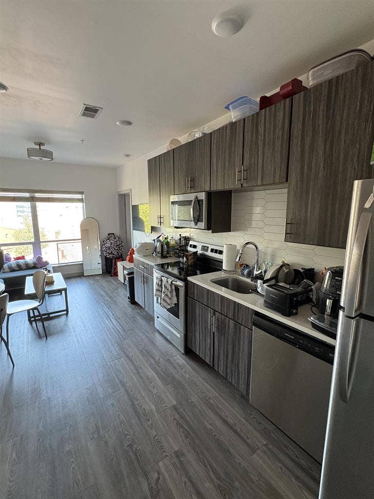 DISCOUNTED Spring Lease!