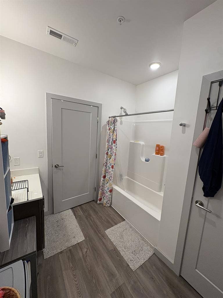 DISCOUNTED Spring Lease!