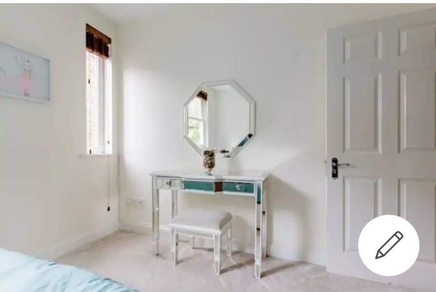 Lovely Double Room Ealing Broadway