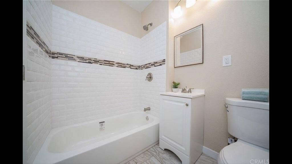 Newly Remodeled Home Near Coliseum