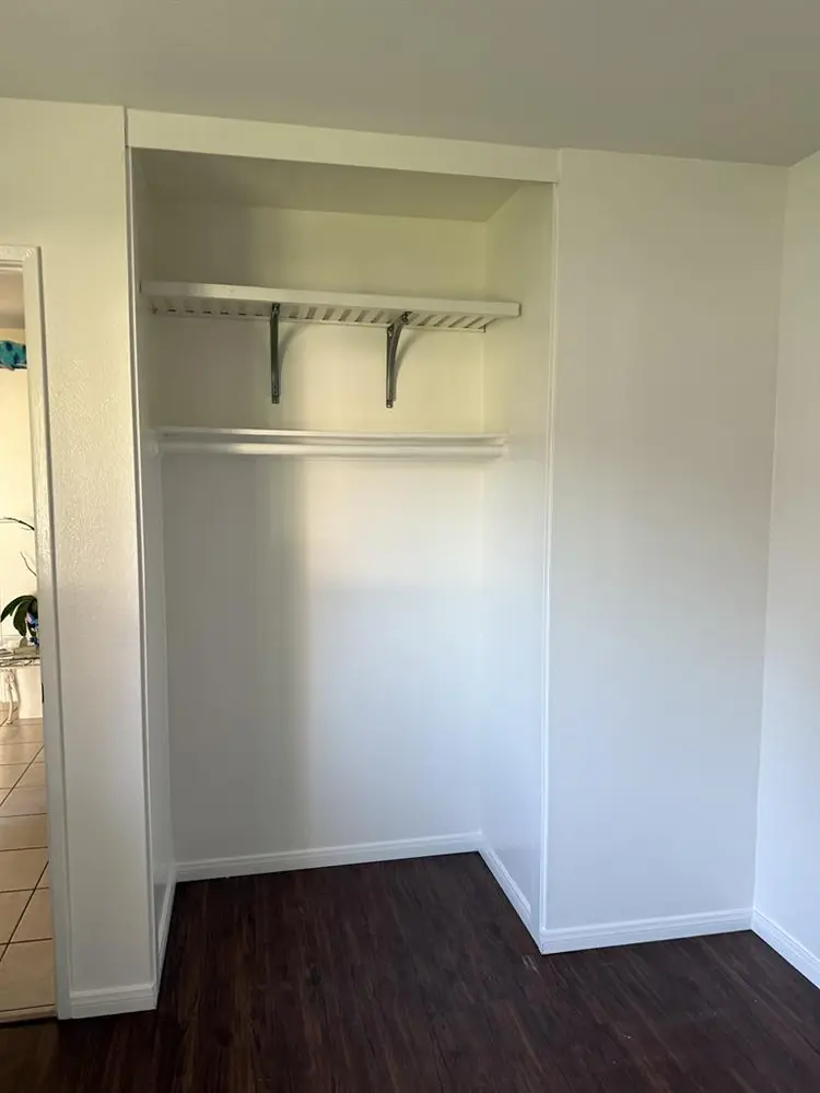 Room for rent in Anaheim