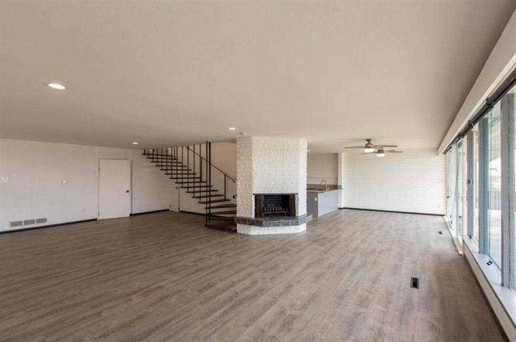 Roommate moving out due to work