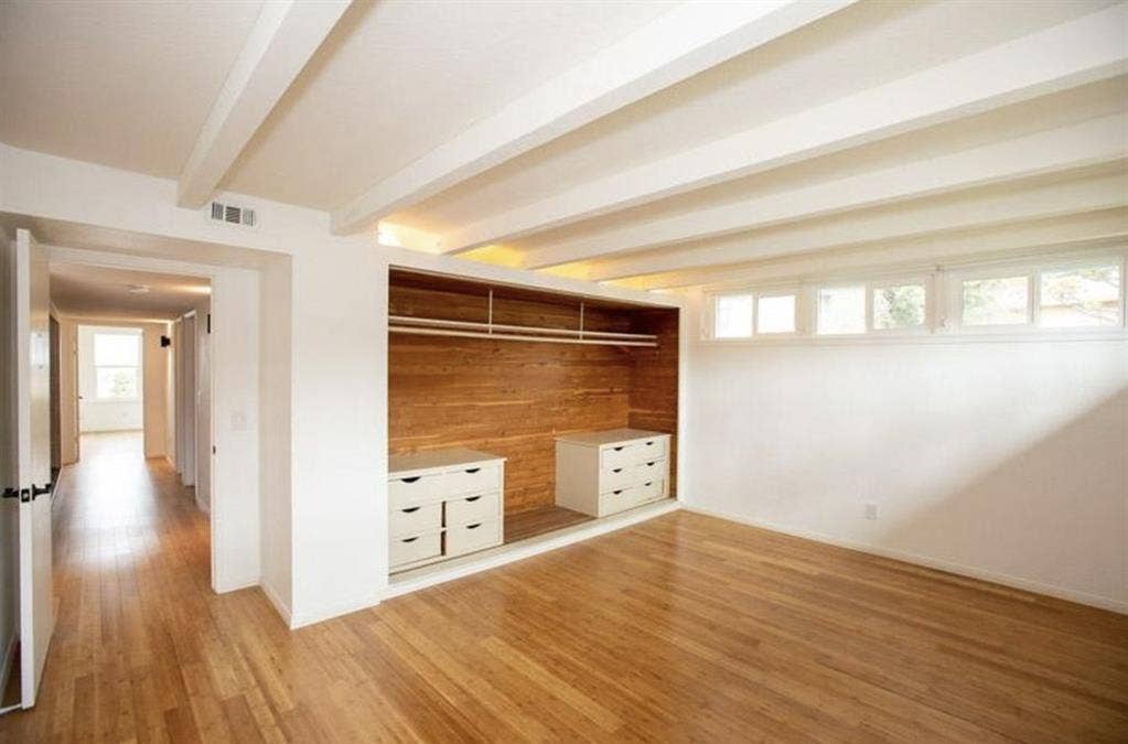 Roommate moving out due to work