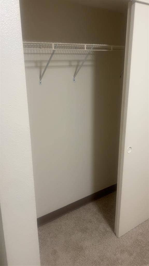 B Guest room available