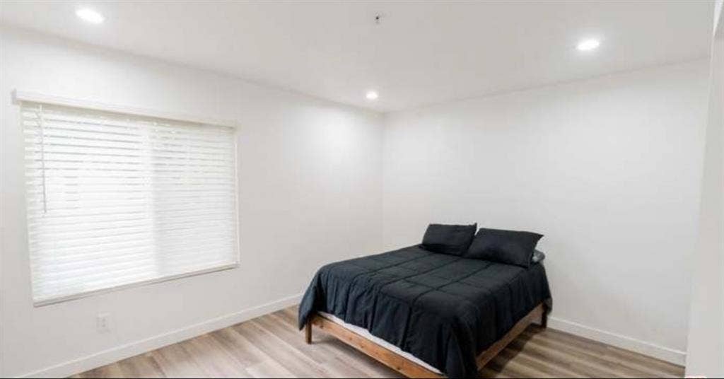 Modern Room for Rent in Pasadena