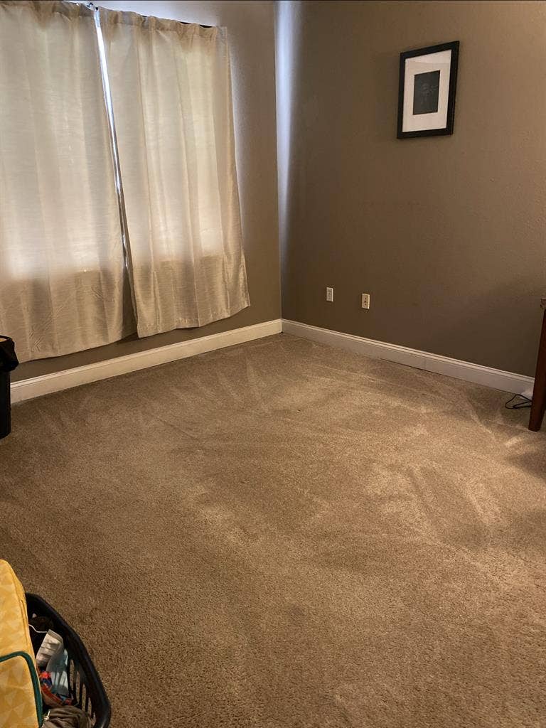 Room , bath and laundry room