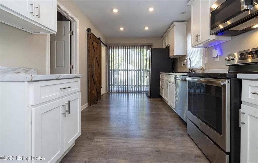 Room for Rent (Utilities Included)