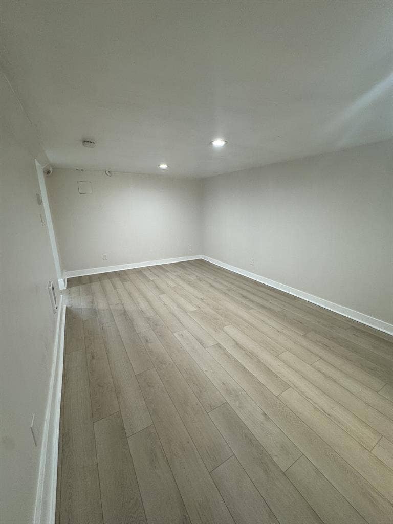 Pet-Friendly Room w/ Private Bath