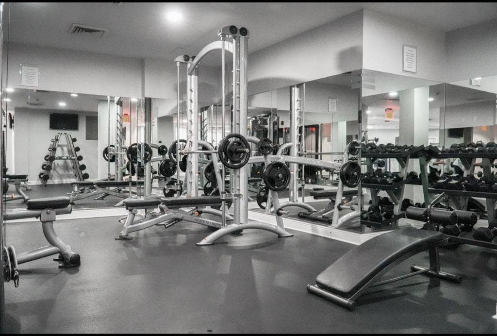 ROOM FOR RENT- Brickell- Furnished