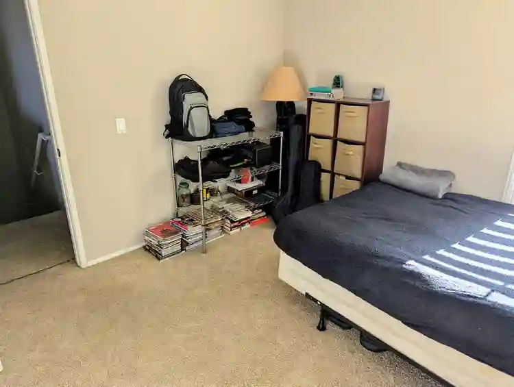 Quiet Neighborhood in a Townhouse