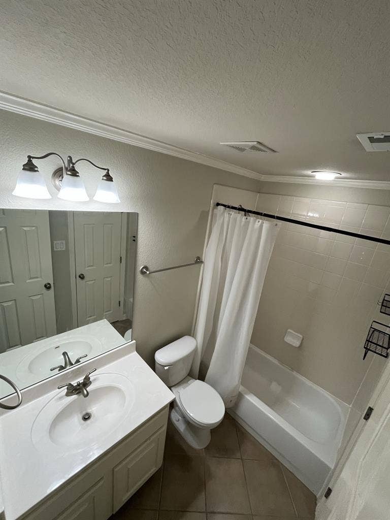 Room for Rent - utilities included