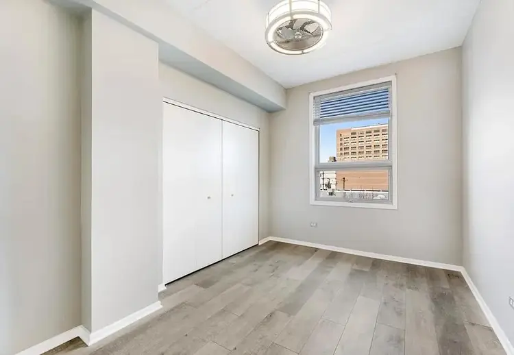 Med student seeking roommate