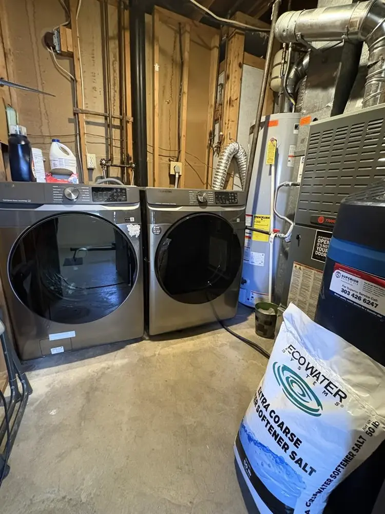 Spacious room and yard