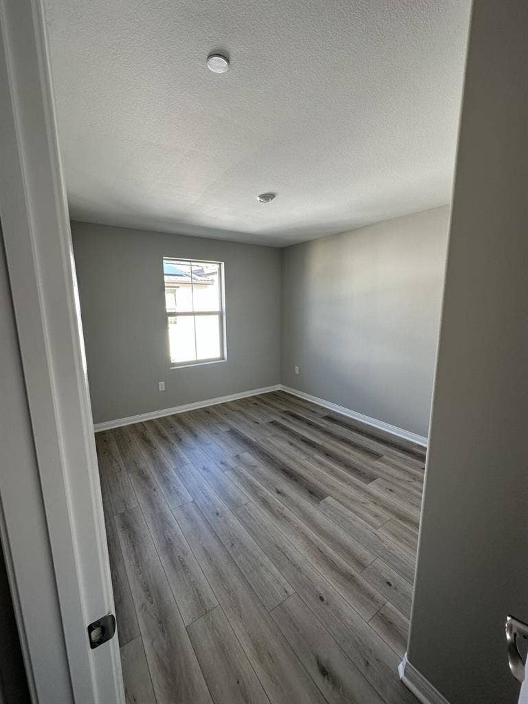 $ - Private Room in Townhome