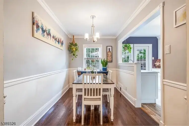 Need FEMALE Roommate Cranford NJ