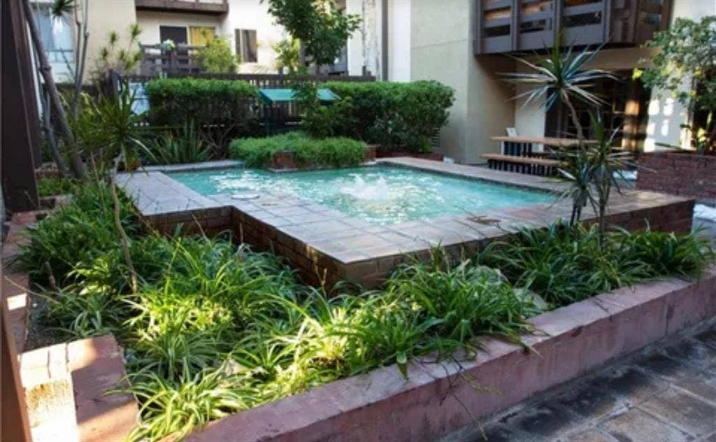 Private room private bath