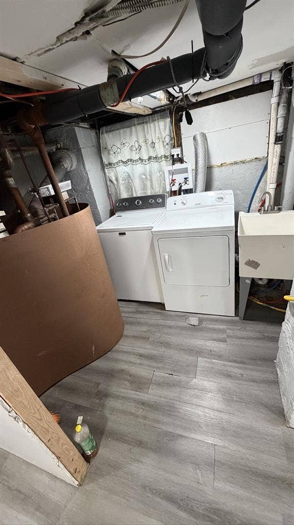 Alquilo basement de 2 habitaciones