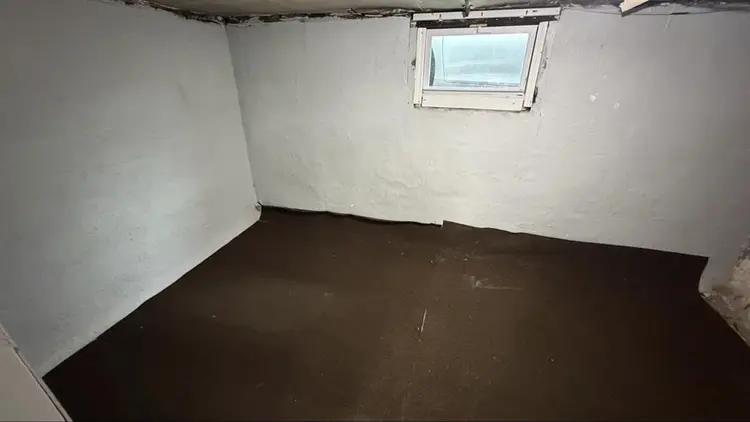 Alquilo basement de 2 habitaciones