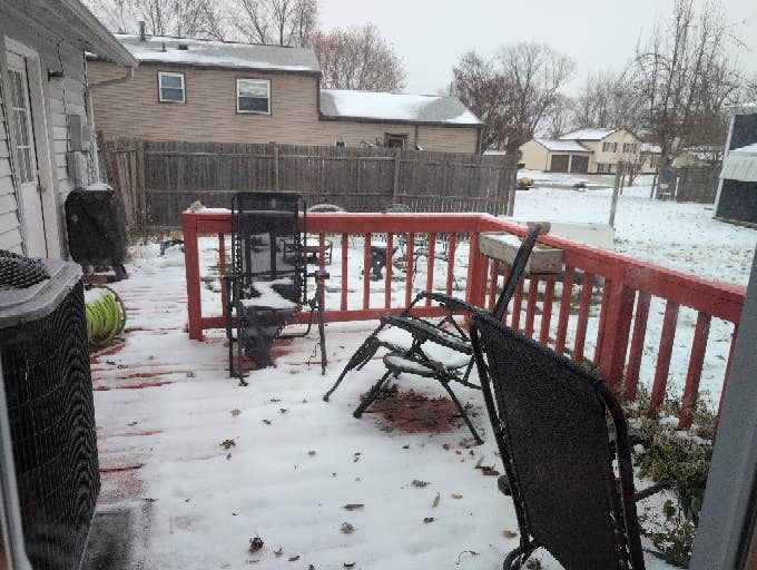 MOVE IN ASAP:  bath house