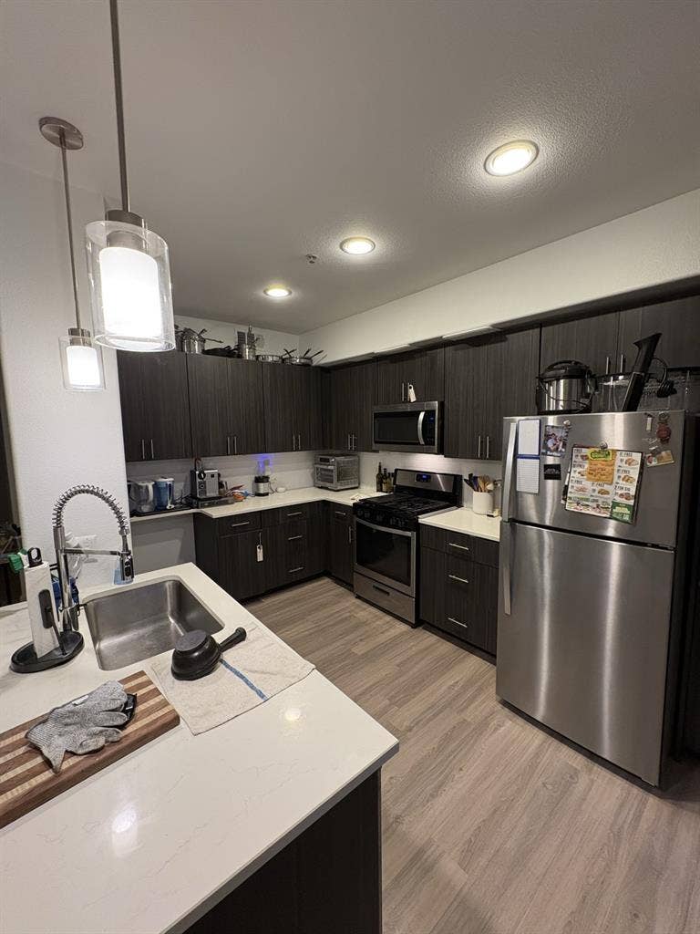 Big room, private bathroom