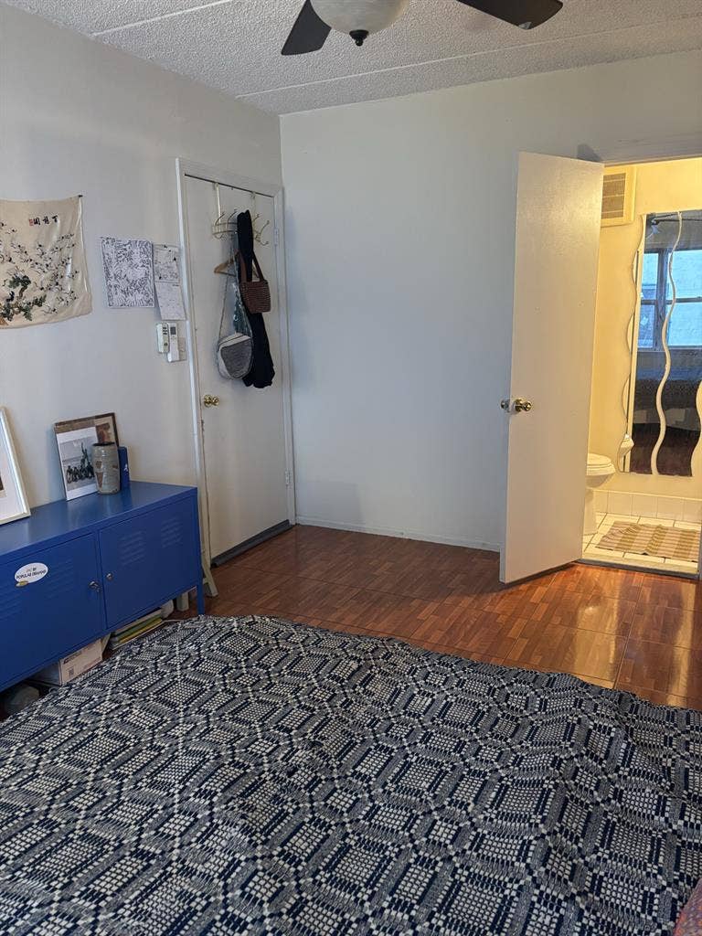 Bushwick room w private bath