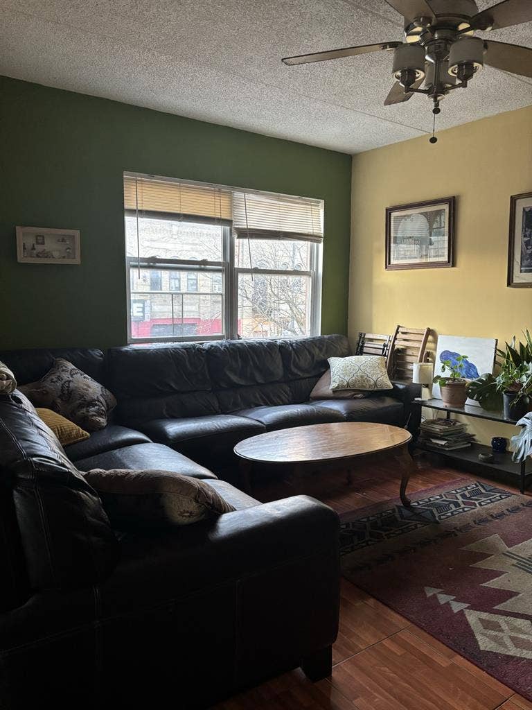 Bushwick room w private bath