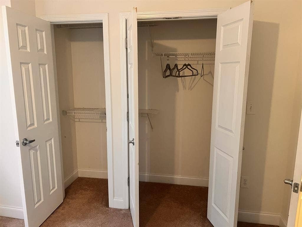 Uptown - Utilities  included!