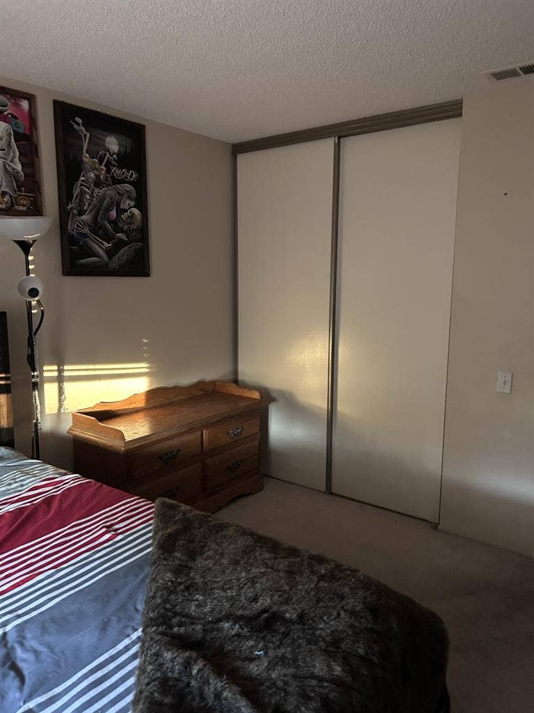 Furnished room for rent