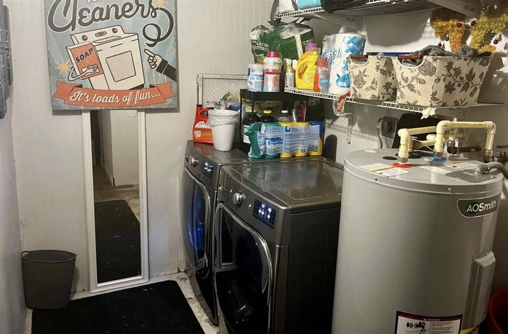 Private room for rent $