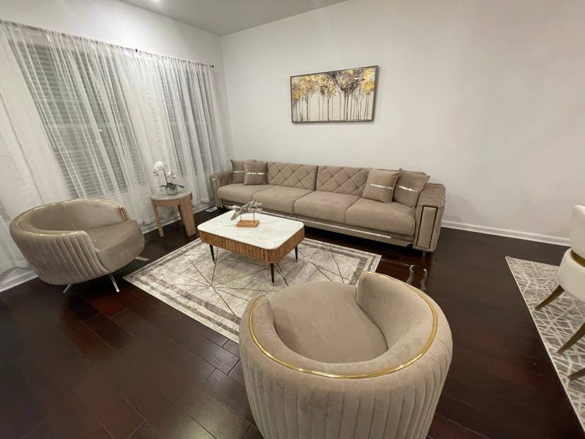 New Beautiful furnished room