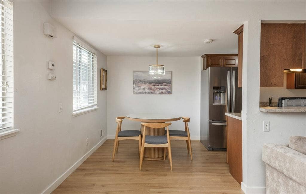 Private room for rent!!