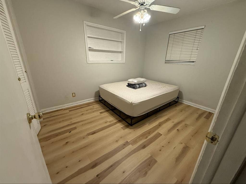 Prime Location Near UNF/Beaches