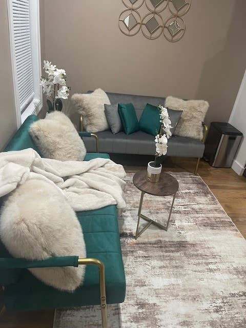 Extra Large Room In Lovely House