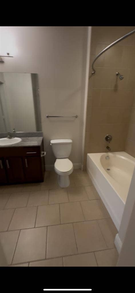 1 bedroom walk in closet and bath