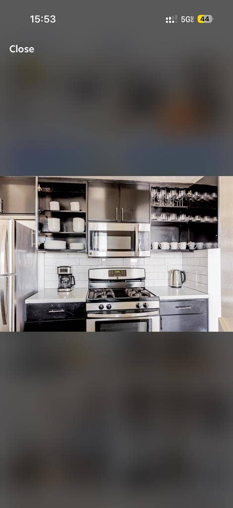 I am looking for a roommate