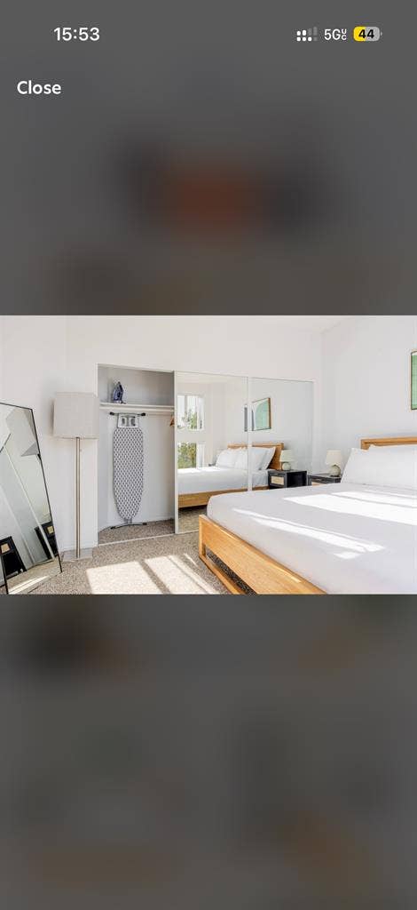 I am looking for a roommate