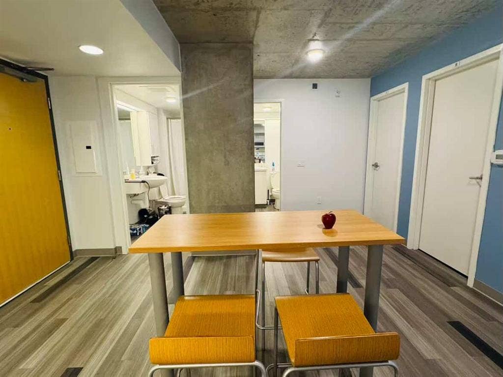 Room for rent for female students