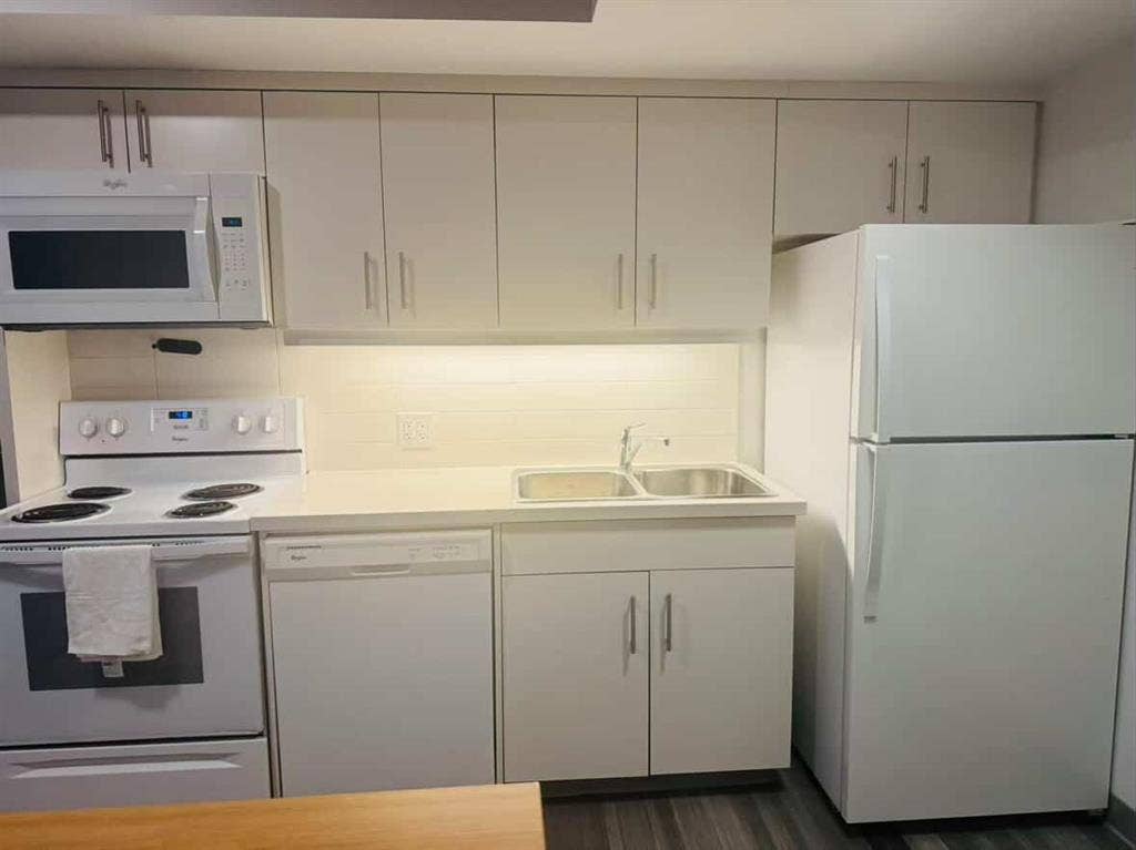 Room for rent for female students