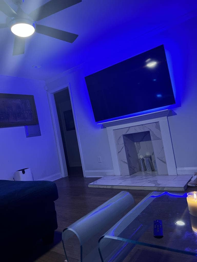 Venetian Hills Oasis