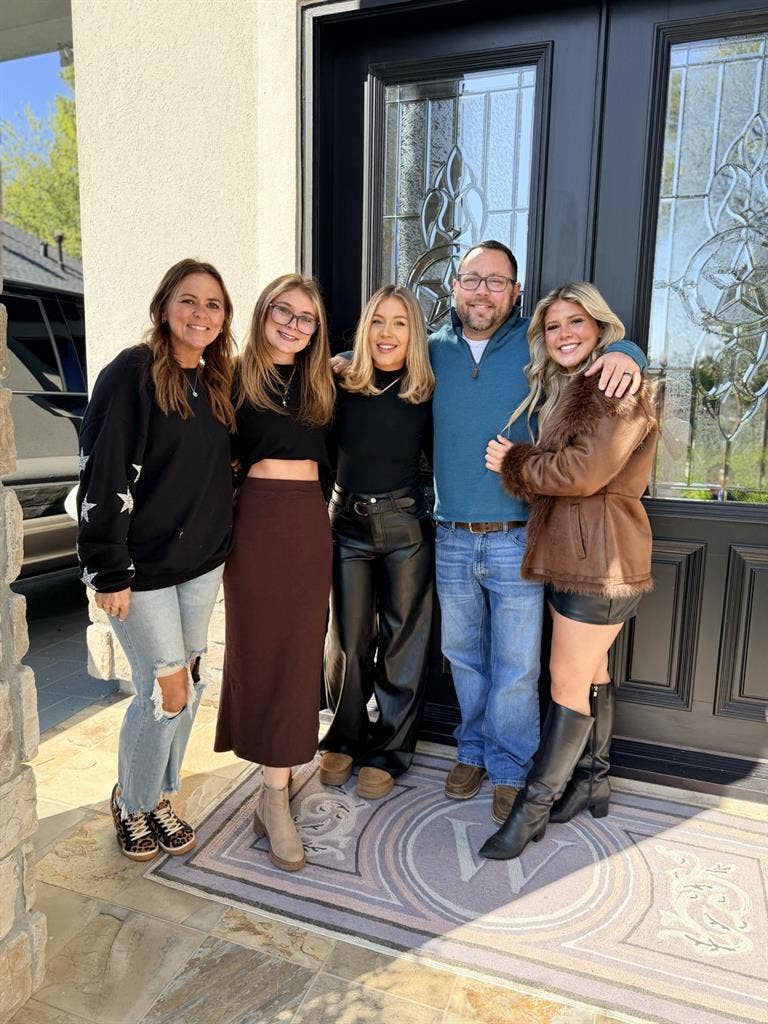 Sublease AVAILABLE Jan-July