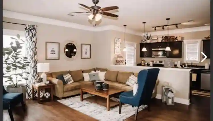 Sublease AVAILABLE Jan-July