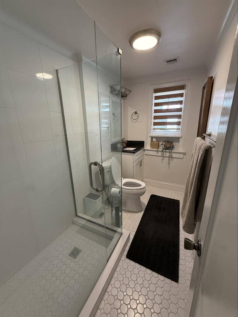 Downtown St Cloud furnished bedroom