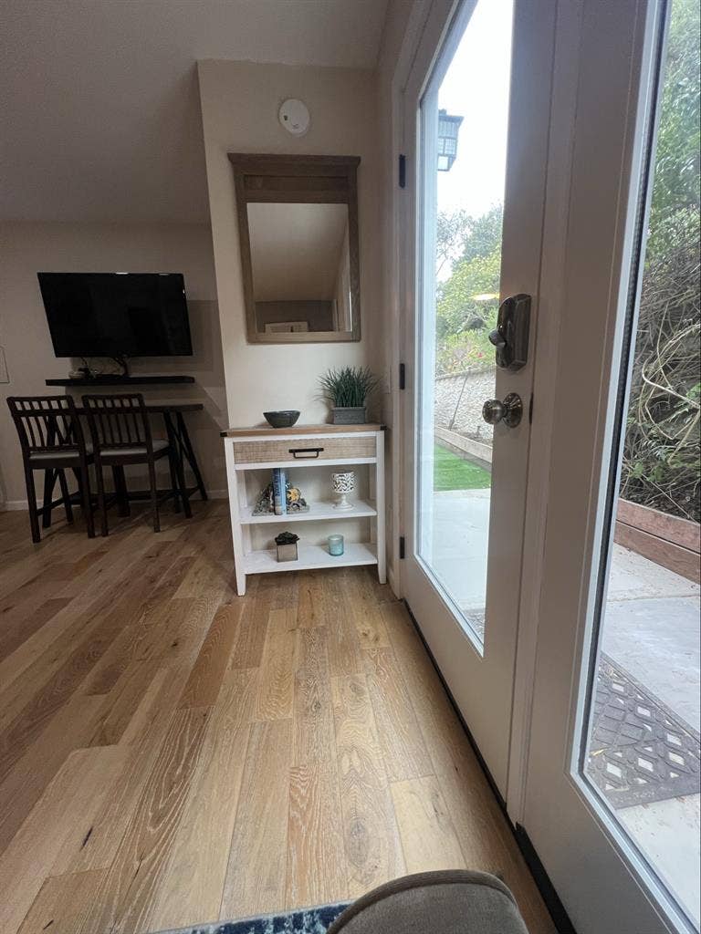 new furnished Point Loma Studio