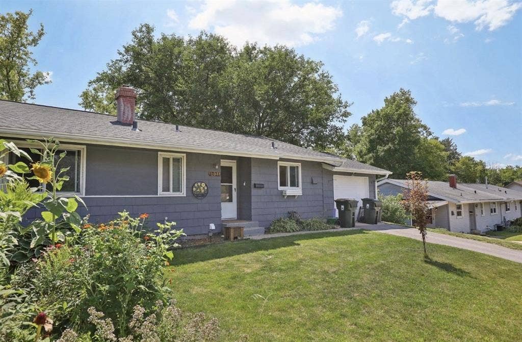 Basement/Bedroom Available