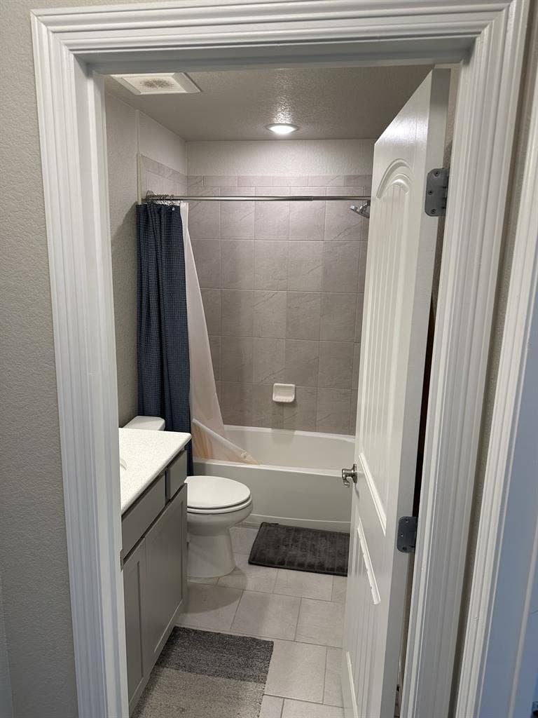 Room for Rent - West Fort Collins