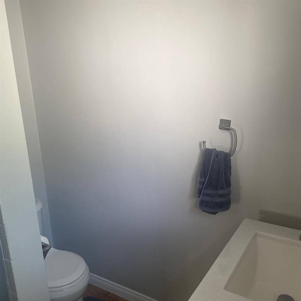 Master room w/ private bathroom