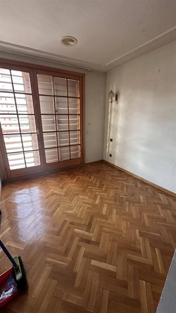 Rooms for rent in Santa Coloma