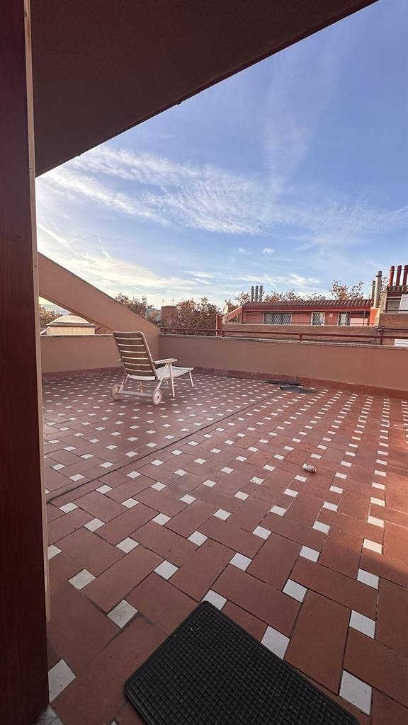 Rooms for rent in Santa Coloma