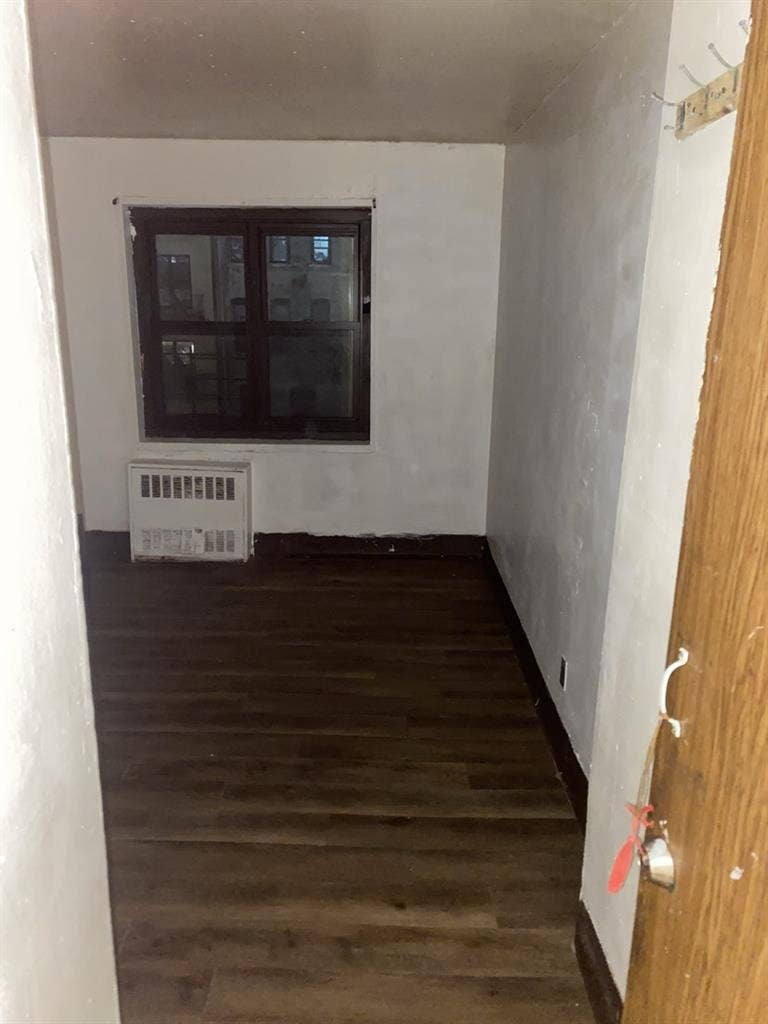 3 ROOMS FOR RENT CALL&nbsp;